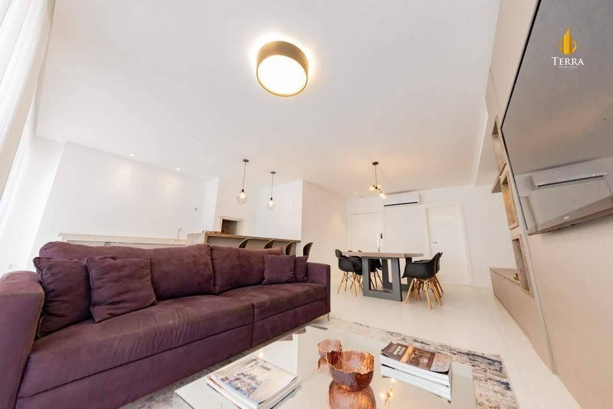Apartamento a venda no Royal Tower Residence localizado no Bairro Centro em Balneário Camboriú. - Apartamento em Centro, Balneário Camboriú - à venda - IMOBILIÁRIA TERRA ITAJAI LTDA