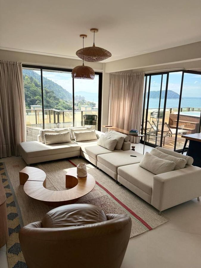 Cobertura mobiliada com 154 m² privativos, 3 suítes, jacuzzi na sacada, espaço gourmet e 3 vagas de garagem - Cobertura em Praia de Palmas, Governador Celso Ramos - à venda - TAB Imóveis