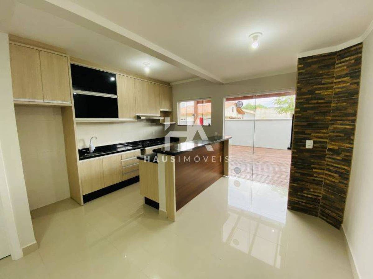 Sobrado Geminado ref 2098 - Casa em Três Rios do Norte, Jaraguá do Sul - para locação - HAUS IMÓVEIS LTDA