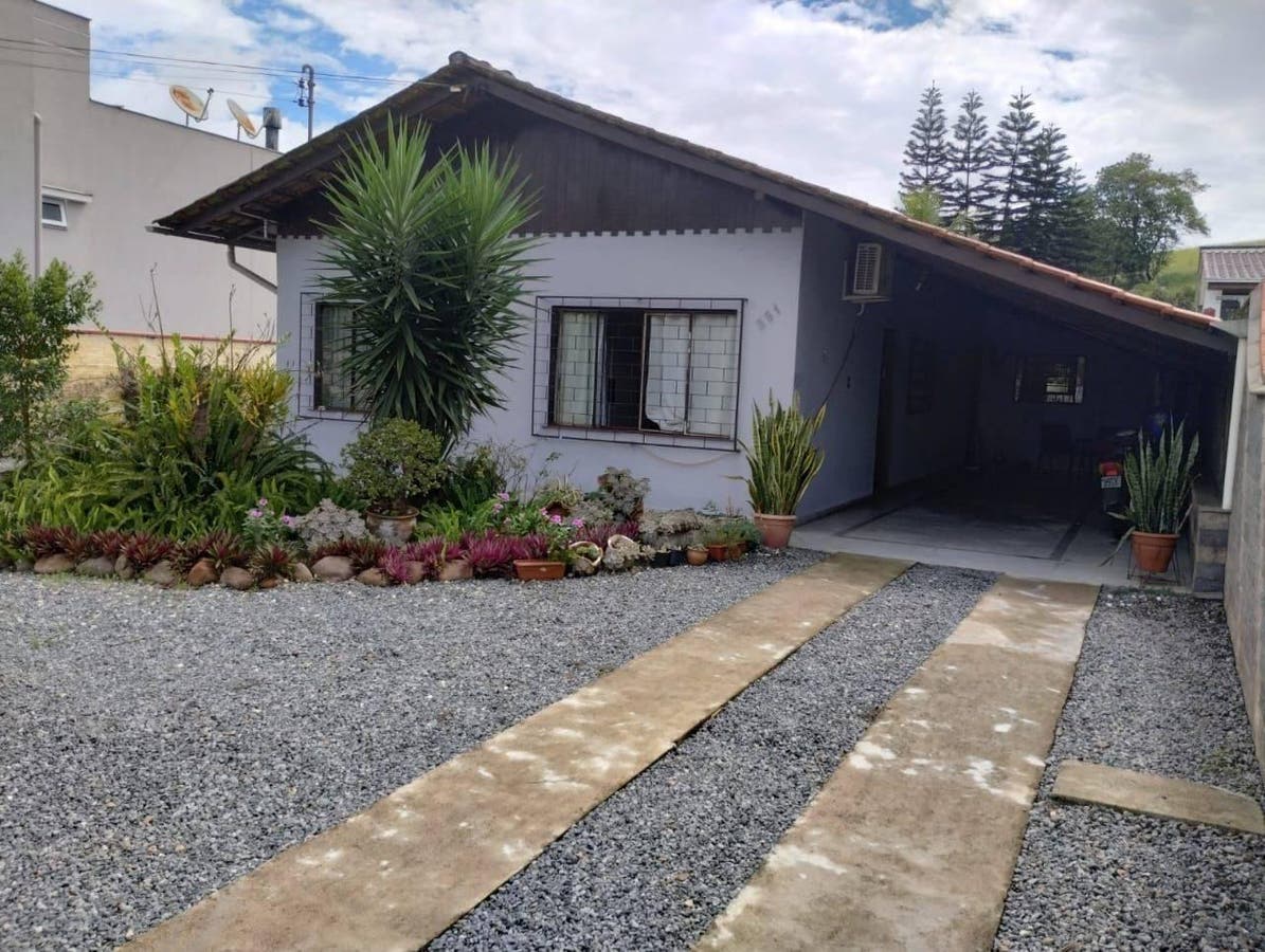 Casa com 3 quartos à Venda, São Luís - Jaraguá do Sul - Casa em São Luís, Jaraguá do Sul - à venda - Imobiliária Piermann