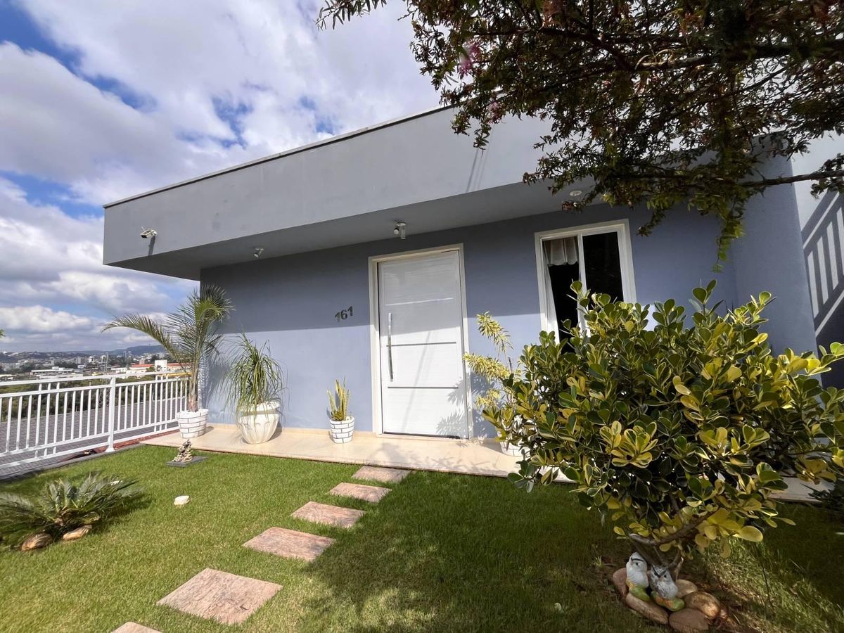 Casa Para Venda - Rua João Baldassari - Bairro Valada Itoupava - Casa em Valada Itoupava, Rio do Sul - à venda - Imobiliária Cimardi LTDA