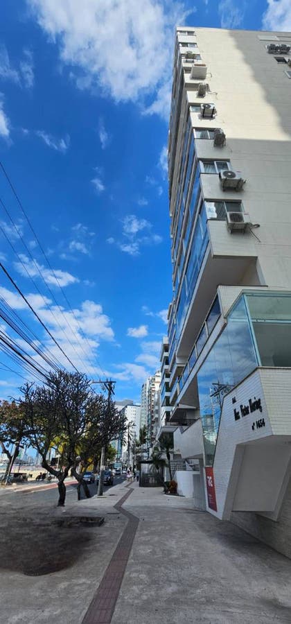 APARTAMENTO A VENDA NA AVENIDA ATLÂNTICA NA REGIÃO CENTRAL COM SACADA PANORÂMICA - 2