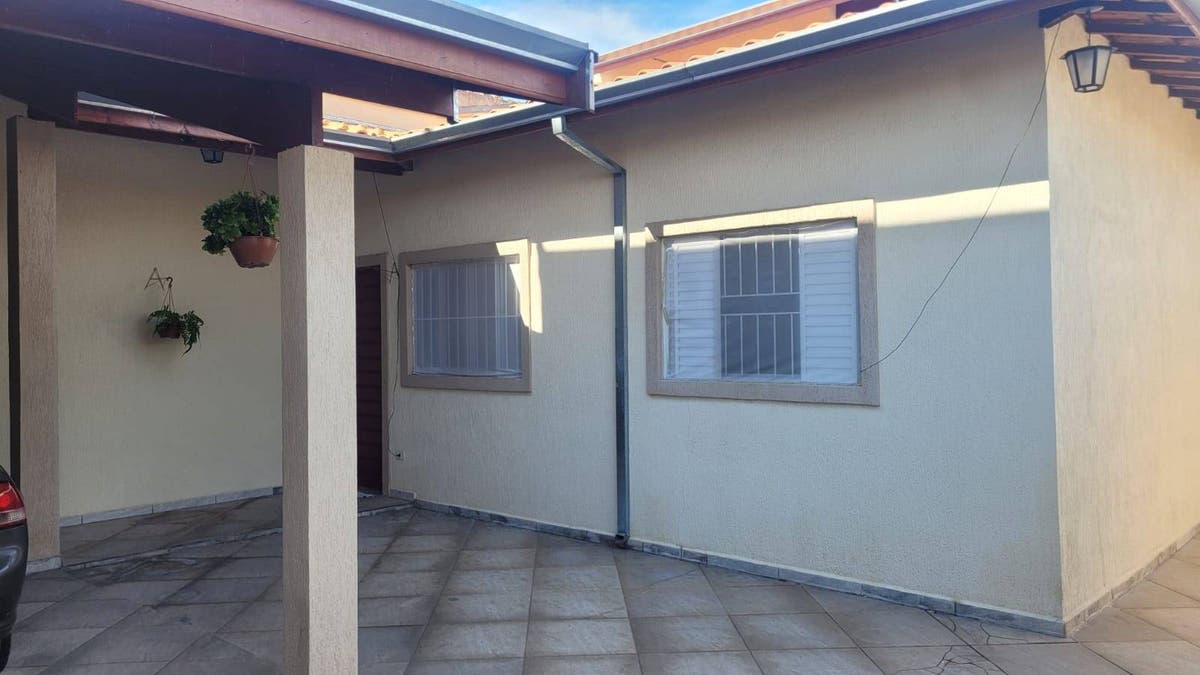 Casa com 3 quartos à Venda, Residencial Parque das Palmeiras - Pindamonhangaba - Casa em Residencial Parque das Palmeiras, Pindamonhangaba - à venda - EDSON DERRICO IMOVEIS LTDA