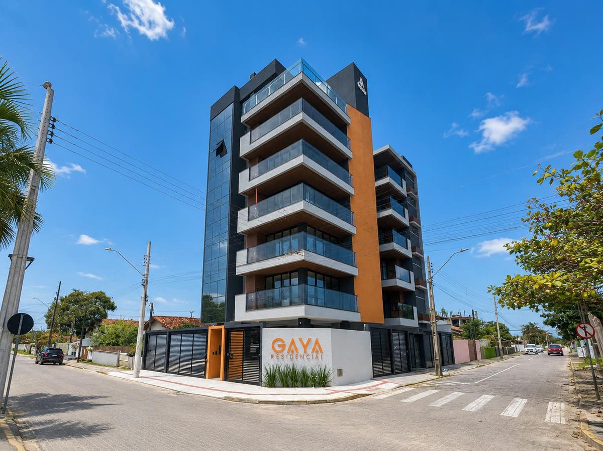 Apartamento No Residencial Gaya, Mobiliado No Centro Da Cidade - Apartamento em Itapema do Norte, Itapoá - à venda - Imobiliaria Patricia Claudino