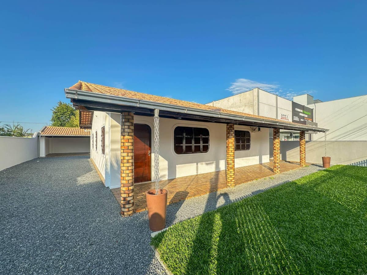 CASA COM SUÍTE + 2 QUARTOS, ILHA DA FIGUEIRA - Casa em Ilha da Figueira, Jaraguá do Sul - à venda - IMOB Imóveis