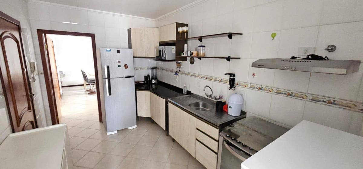 ALUGUEL DE APARTAMENTO DE 3 DORITÓRIOS NA AVENIDA ATLÂNTICA EM BALNEÁRIO CAMBORIÚ - 18
