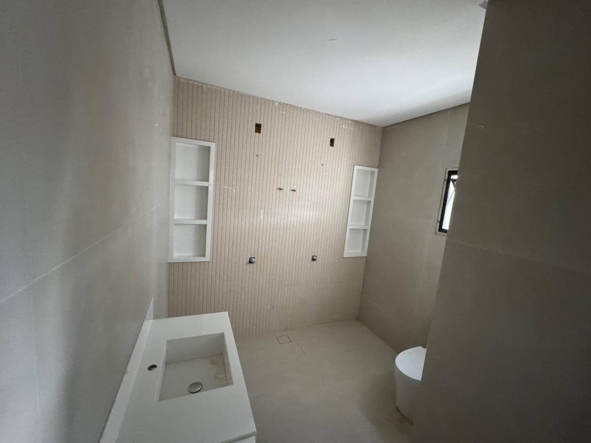 Mansão à Venda, São Sebastião, Palhoça, SC - Casa em São Sebastião, Palhoça - à venda - Madri Imóveis ltda
