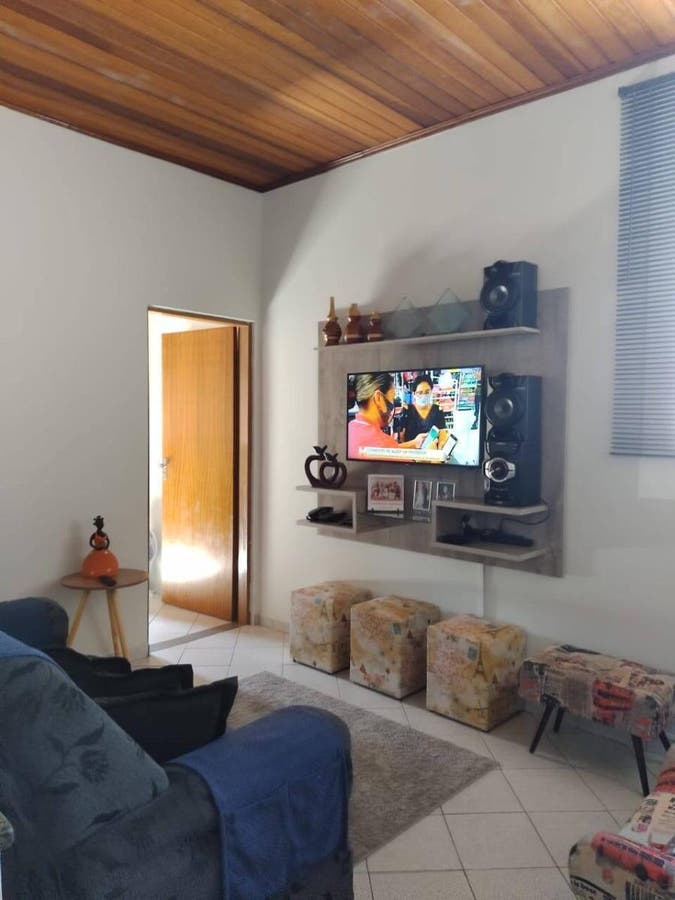 IMOVEL COM 2 PONTOS COMERCIAIS NO CENTRO PARA VENDA JACAREÍ SP - Comercial em Centro, Jacareí - à venda - LISURA IMÓVEIS