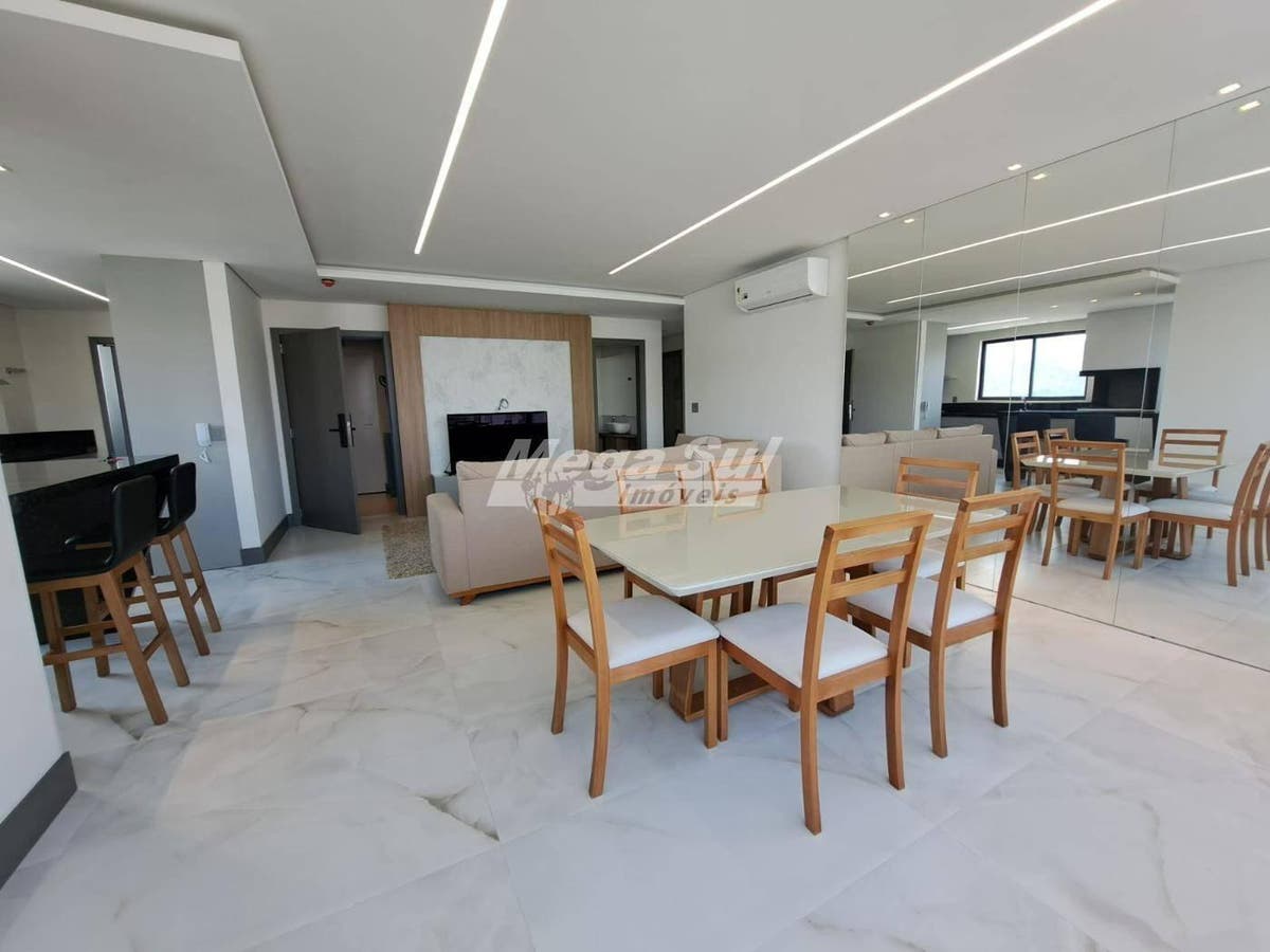 Lindo Apartamento Com Localização Privilegiada! - Apartamento em Centro, Balneário Camboriú - à venda - MEGA SUL IMOBILIÁRIA LTDA