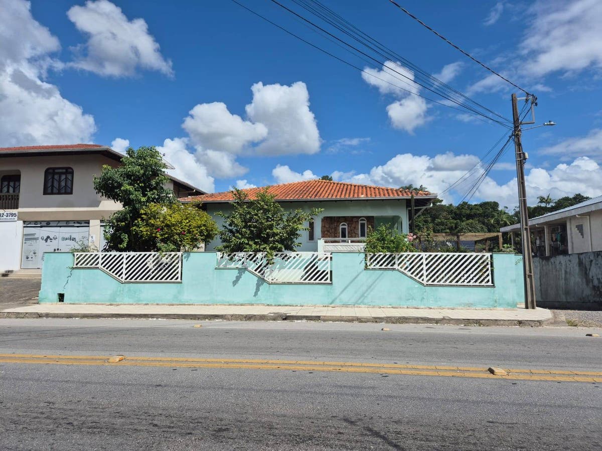Casa com 3 quartos à Venda, Coloninha - Gaspar - Casa em Coloninha, Gaspar - à venda - Tomio Imoveis Ltda