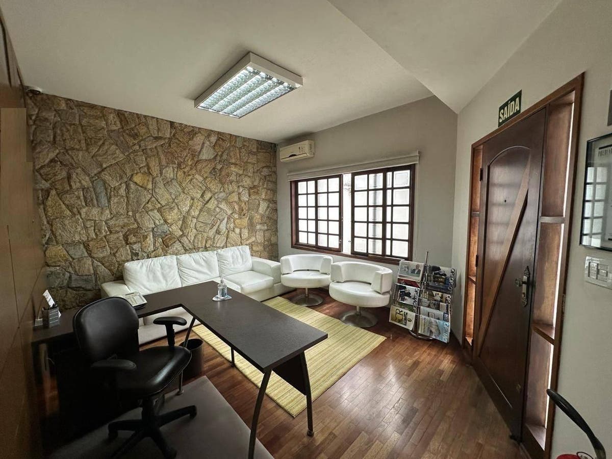 Sobrado com 4 Quartos à Venda, Vila Oliveira - Mogi das Cruzes - Sobrado em Vila Oliveira, Mogi das Cruzes - à venda - Renovar Imóveis Mogi Ltda