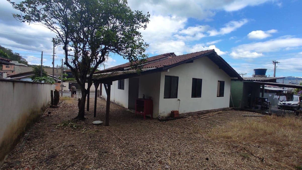 Casa com 2 quartos à venda, 400.80m² de área total e 90.0m² de área privativa por R$ 270.000,00 - Santo Antônio - Jaraguá do Sul - SC - Casa em Santo Antônio, Jaraguá do Sul - à venda - Imobiliária Piermann
