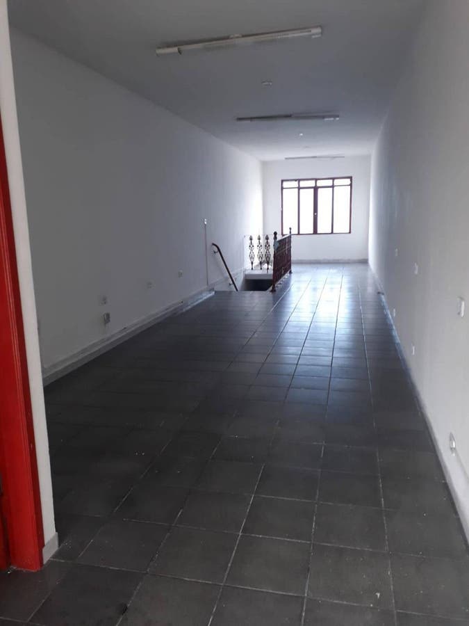 SOBRE SOJA NO CENTRO DE JACAREI SP PARA LOCAÇÃO - Comercial em Centro, Jacareí - para locação - LISURA IMÓVEIS