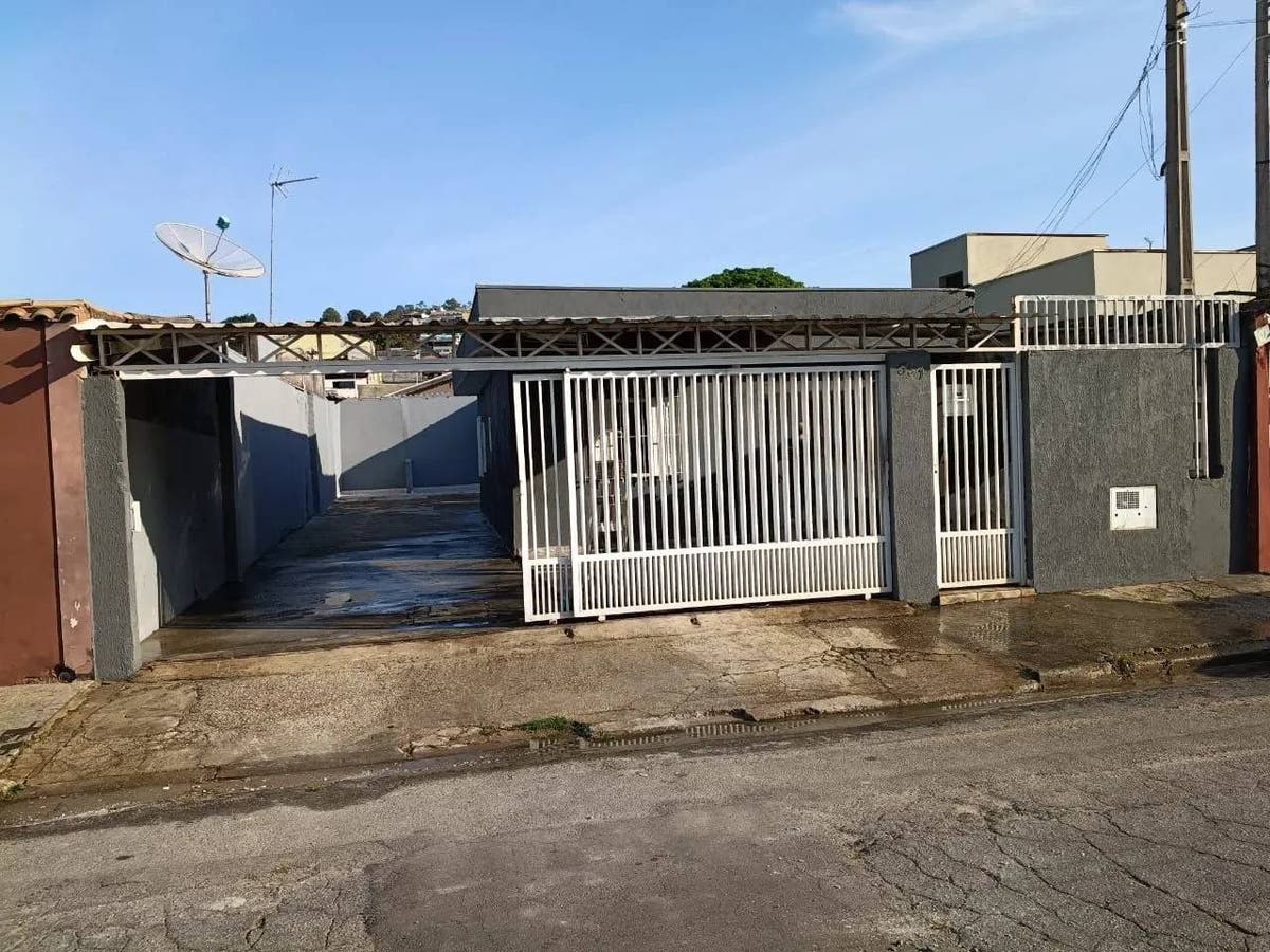 Casa Térrea 2 dormitórios com 250m², 5 Vagas e Edícula no Jardim do Lar (Centro) - Várzea Paulista/SP - Casa em Jardim do Lar, Várzea Paulista - à venda - Team ÊXITO Imob