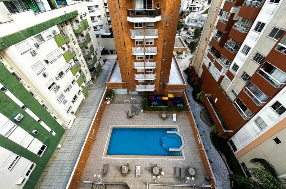 Área da piscina