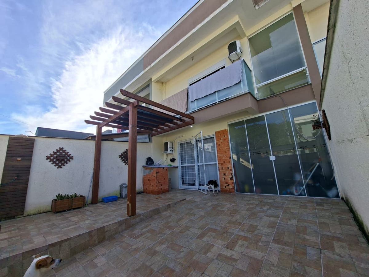 Sobrado com 2 quartos, Bela Vista - Palhoça - Sobrado em Bela Vista, Palhoça - à venda - Madri Imóveis ltda