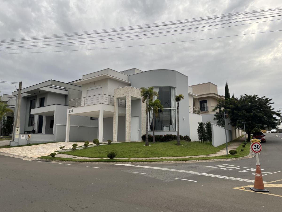 Casa de Condomínio com 3 quartos, Jardim São Marcos - Valinhos