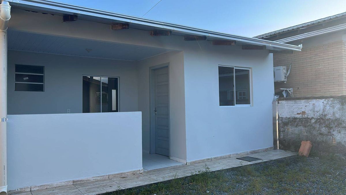 Kitnet com 1 quarto para Locação, Morro do Meio - Joinville Kitnet 02 - Kitnet em Morro do Meio, Joinville - para locação - H7 Imóveis Ltda