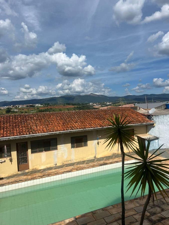 Casa com Piscina + Edícula No Jd Cerejeiras -Atibaia | 540m² de terreno - Casa em Jardim das Cerejeiras, Atibaia - à venda - Di Casa Imóveis Atibaia LTDA