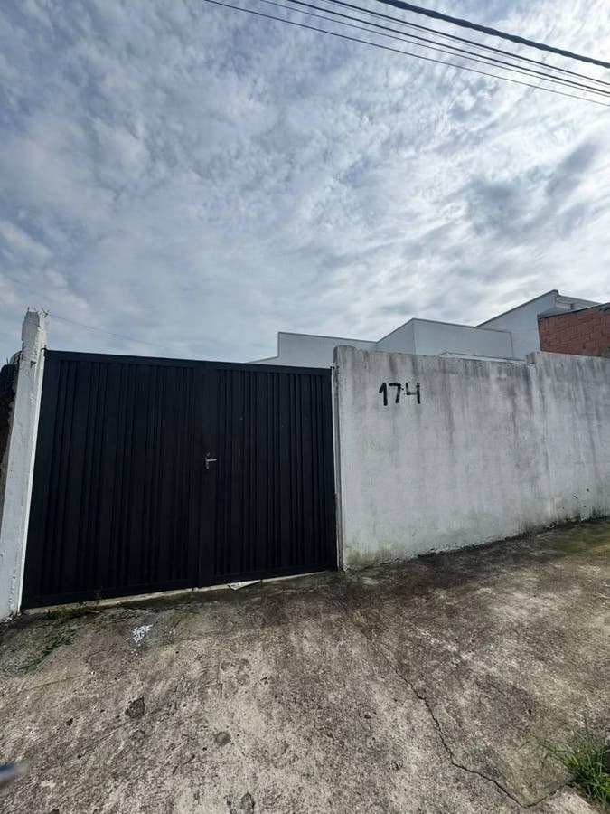 casa jd chico pedro - Casa em Muzambinho - para locação - Estrela Construtora e Loteadora EIRELI