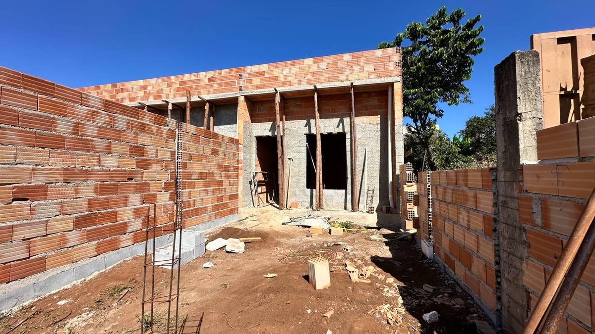 Linda Casa Geminada 2 Quartos em Construção – Cidade Satélite | Juatuba - Casa Geminada em Cidade Satélite, Juatuba - à venda - Via M Empreendimentos Imobiliários Ltda
