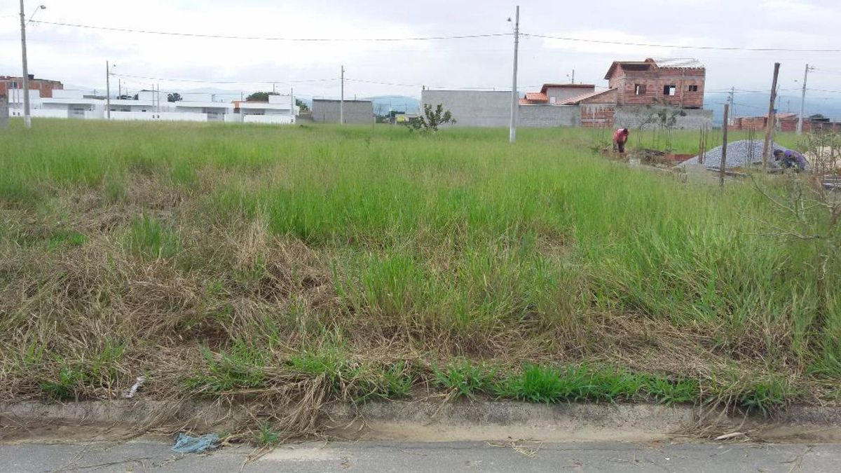 Lote/Terreno à Venda, Loteamento Residencial e Comercial Araguaia - Pindamonhangaba - Lote/Terreno em Loteamento Residencial e Comercial Araguaia, Pindamonhangaba - à venda - EDSON DERRICO IMOVEIS LTDA