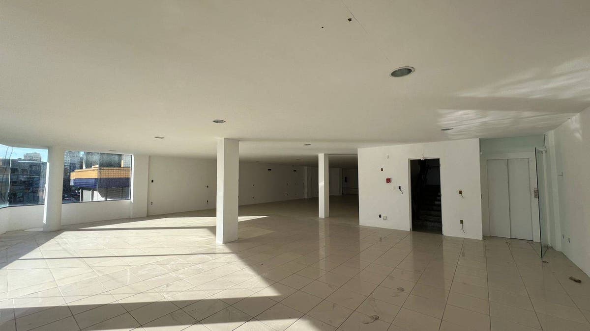 Sala Comercial no Centro de Itajaí - Salas Comerciais em Centro, Itajaí - para locação - Brava Norte Imóveis
