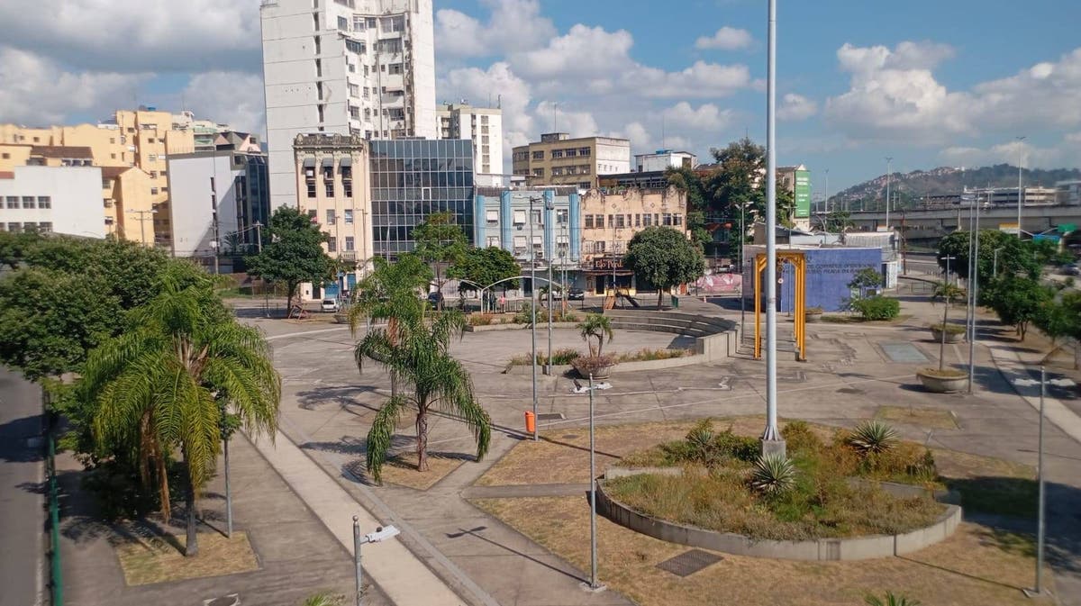 Apartamento à venda – Rua Paulo Fernandes, Praça da Bandeira, 100m², varanda, sala, 4 quartos, banheiro social, dependência completa, terraço. - Apartamento em Praça da Bandeira, Rio de Janeiro - à venda - MIGUEZ IMOBILIÁRIA