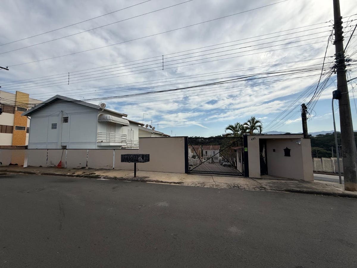 SOBRADO PARA LOCAÇÃO PRÓXIMO A UNIFEOB - Casa em Jardim Nova São João, São João da Boa Vista - para locação - BOCOLI IMÓVEIS