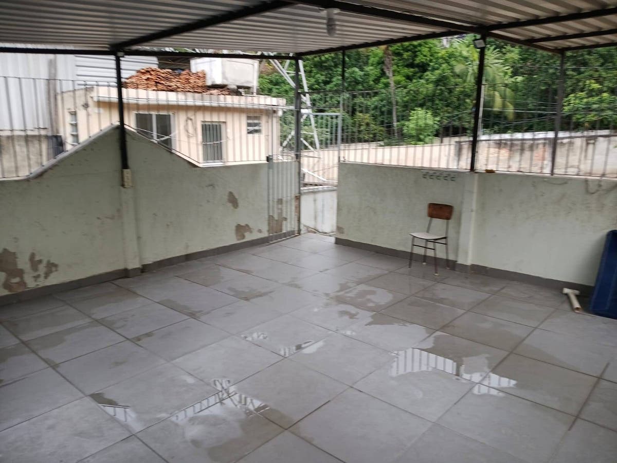 Casa de Vila à Venda, Impecável!! 2 Quartos e Terraço. Código 24482 - Casa em Andaraí, Rio de Janeiro - à venda - MIGUEZ IMOBILIÁRIA