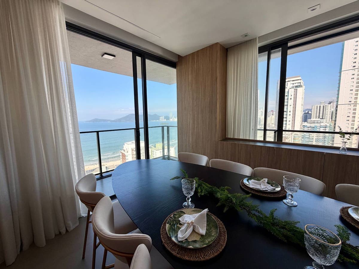 Locação apartamento com 3 suítes, vista mar em Balneário Camboriú - Apartamento em Pioneiros, Balneário Camboriú - para locação - Prosperitá