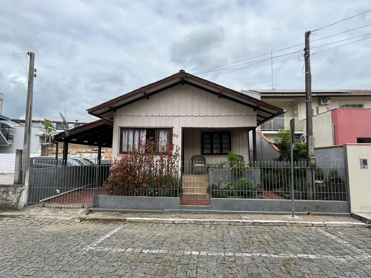 Casa com 2 quartos à Venda, Centro - Gaspar - Casa em Centro, Gaspar - à venda - Tomio Imoveis Ltda