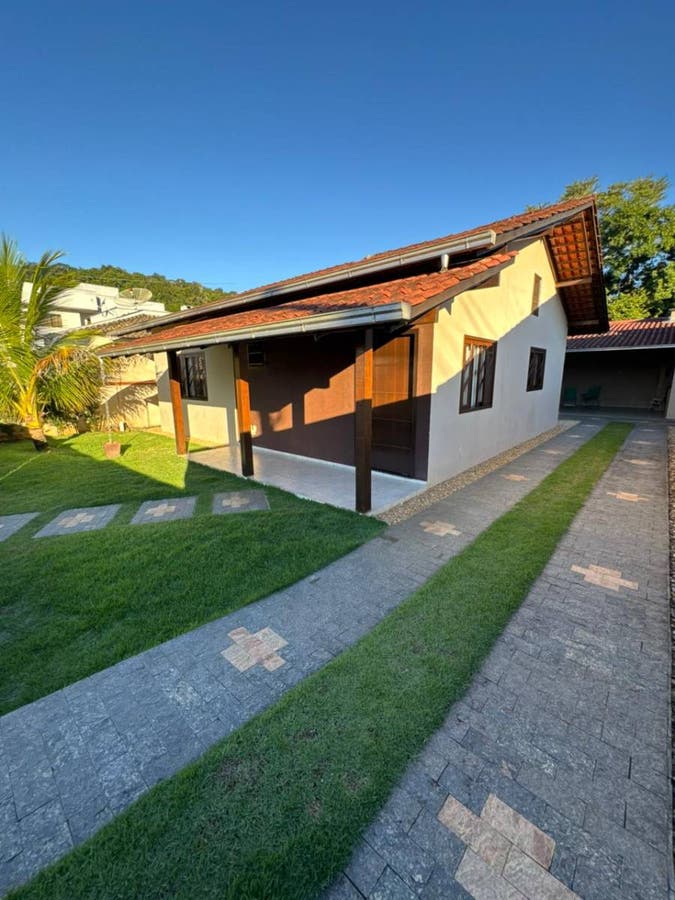 Casa com 3 Quartos e Ampla Área Externa no Amizade - Casa em Amizade, Jaraguá do Sul - à venda - Imobiliária SMART