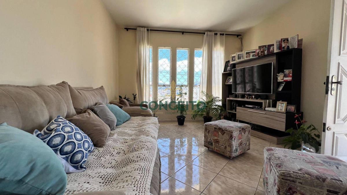 Casa com 3 quartos, Flor de Nápolis - São José - Casa em Flor de Nápolis, São José - à venda - Conceito Imóveis