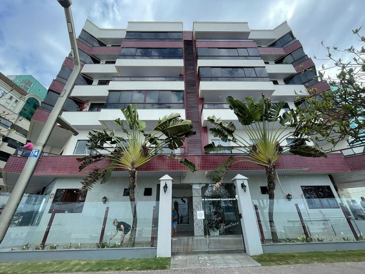 Apto 3 dormitórios — Von Buettner, Meia Praia, Itapema - Apartamento em Meia Praia, Itapema - à venda - Portal Imóveis Itapema