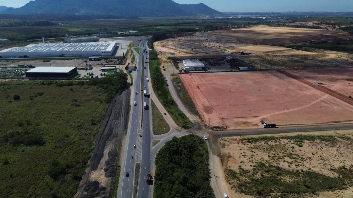 Área Industrial - 128.000,00 m² - Serra/ES - Terreno em Alphaville Jacuhy, Serra - à venda - More & Corporatti Soluções Imobiliárias Ltda