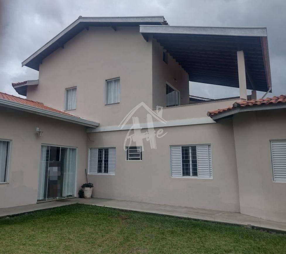 Casa com 315m² localizada no bairro Esplanada do Carmo, Jarinu- SP - Casa em Jarinu - à venda - Fiveh Soluções Imobiliárias
