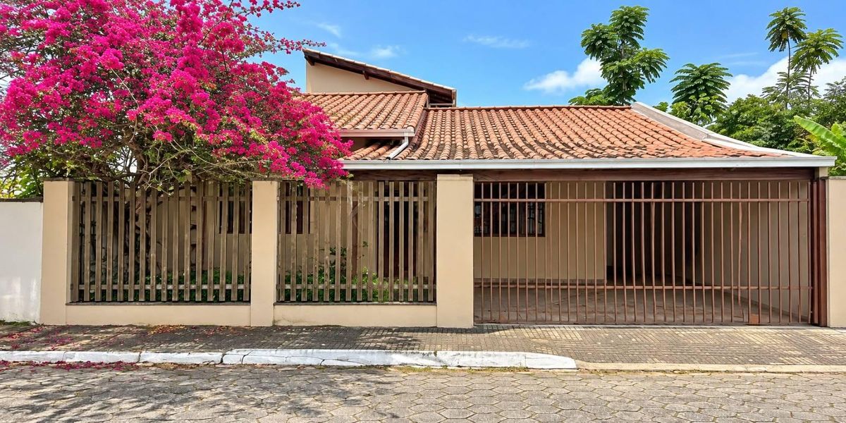 CASA SÃO VICENTE, ITAJAÍ - Casa em São Vicente, Itajaí - à venda - Brava Norte Imóveis