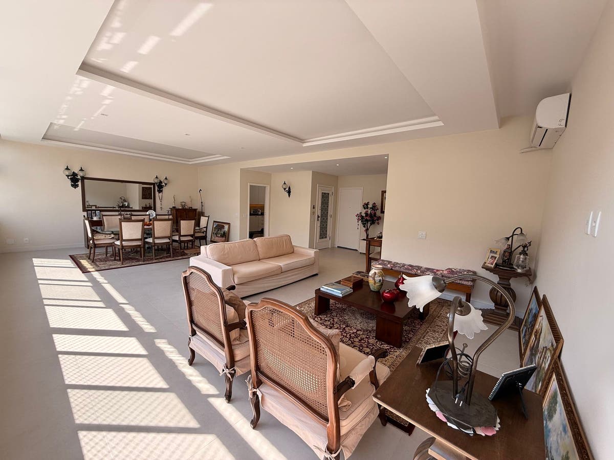 LINDO APARTAMENTO COM 240M², 4 QUARTOS, ESCRITÓRIO, 3 BANHEIROS E EM LOCALIZAÇÃO PRIVILEGIADA, NA RUA SANTO AFONSO! - Apartamento em Tijuca, Rio de Janeiro - à venda - MIGUEZ IMOBILIÁRIA