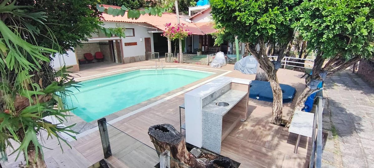 Casa à Venda, Santa Teresa. 6 Quartos, Área de Lazer Completa e 7 Vagas Cobertas. Código 244745 - Casa em Santa Teresa, Rio de Janeiro - à venda - MIGUEZ IMOBILIÁRIA