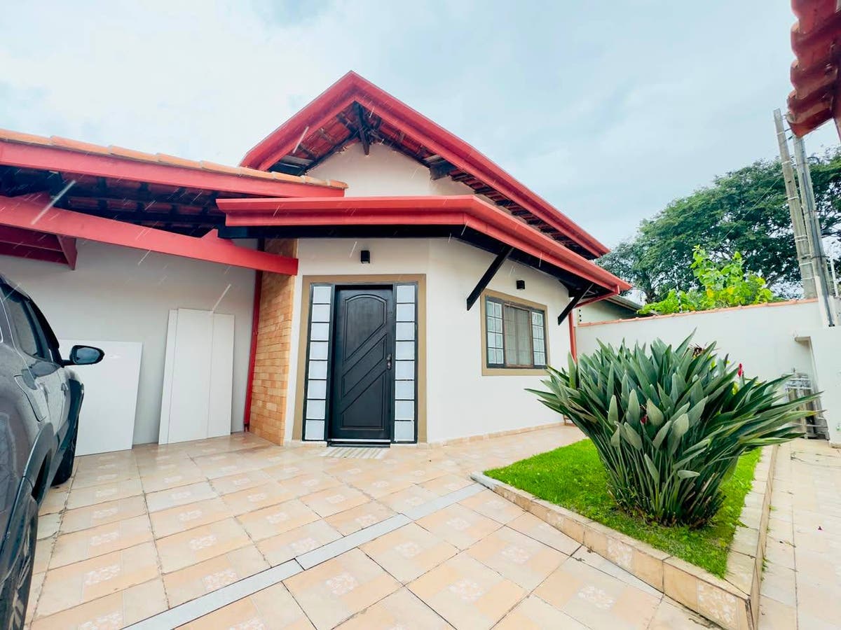 Casa Térrea-Bairro Jardim Britânia-Caraguatatuba-Sp - Casa em Jardim Britânia, Caraguatatuba - à venda - Vilela Imóveis