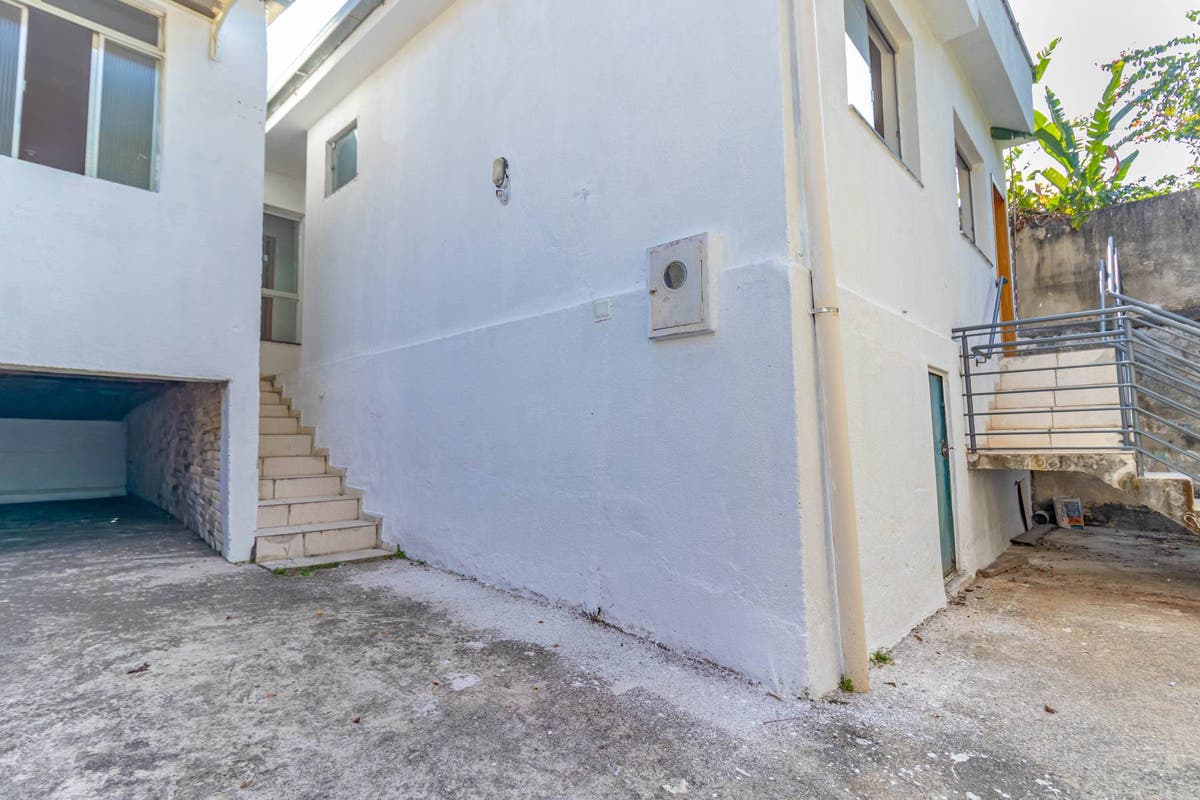 Casa com 3 quartos à Venda, Santa Tereza - Belo Horizonte - Casa em Santa Tereza, Belo Horizonte - à venda - Silvio Ximenes Imobiliária