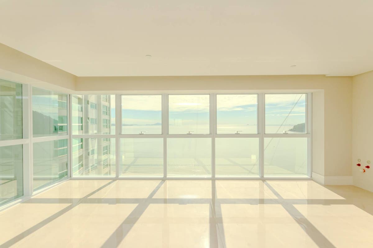 Apartamento a venda com 04 suites Frente Mar no Edificio One Tower em Balneario Camboriu - Apartamento em Barra Sul, Balneário Camboriú - à venda - IMEX INVESTIMENTOS LTDA