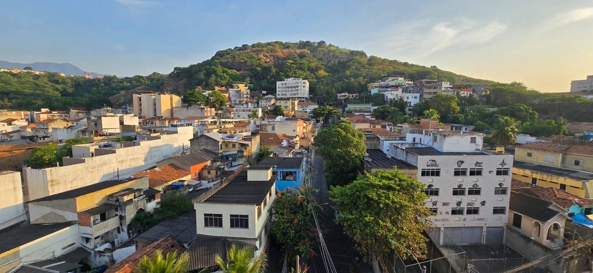 APARTAMENTO A VENDA - VISTA LIVRE - AVENIDA MARECHAL RONDON (SÃO FRANCISCO XAVIER) - SALA, 2 QUARTOS, 1 BANHEIRO SOCIAL, COPA COZINHA, DEPENDÊNCIA COMPLETA (QUARTO, BANHEIRO E ÁREA DE SERVIÇO) - 85 M². - Apartamento em São Francisco Xavier, Rio de Janeiro - à venda - MIGUEZ IMOBILIÁRIA