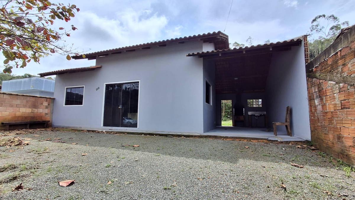 Casa averbada - Caixa D`Agua - Guaramirim - Casa em Caixa D'Agua, Guaramirim - à venda - Guara Imóveis Ltda