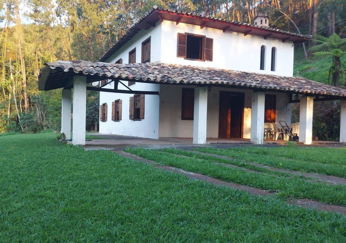 Chácara com 4 Quartos à Venda, Jardim Aracy - Mogi das Cruzes - Chácara em Jardim Aracy, Mogi das Cruzes - à venda - Renovar Imóveis Mogi Ltda