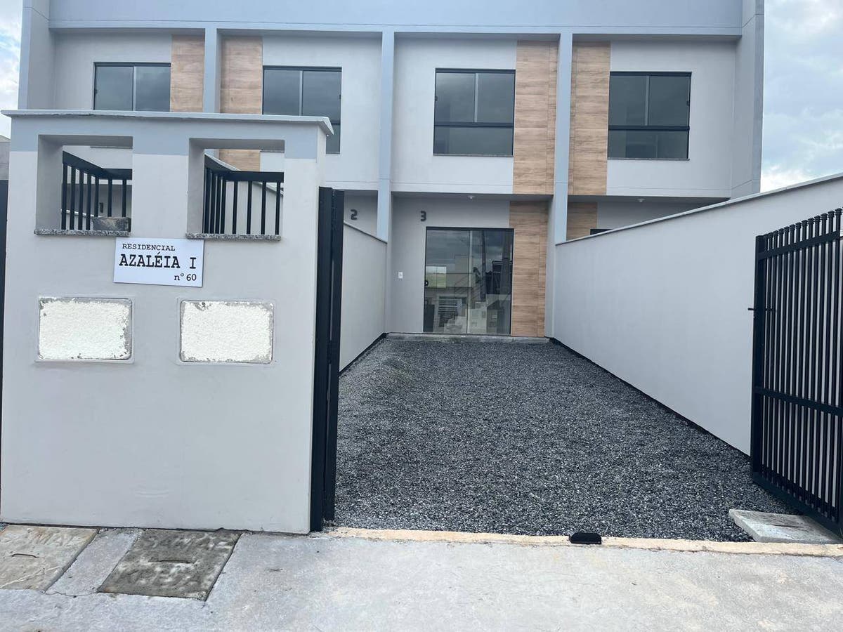 Casa Geminada com 2 quartos, Jaraguá 99 - Jaraguá do Sul - Casa Geminada em Jaraguá 99, Jaraguá do Sul - à venda - MAVIC IMÓVEIS