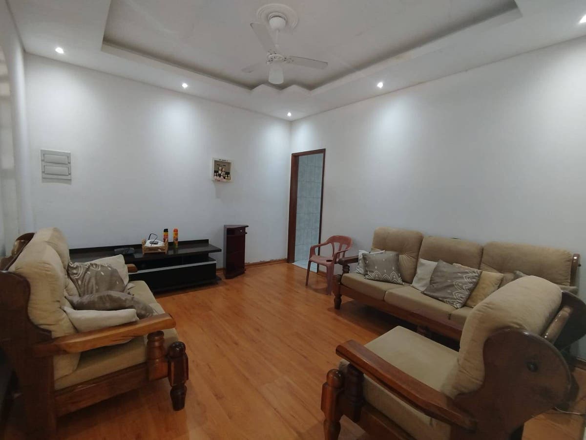 Casa com 2 Quartos à Venda, Vila Rica - Pindamonhangaba - Casa em Vila Rica, Pindamonhangaba - à venda - EDSON DERRICO IMOVEIS LTDA