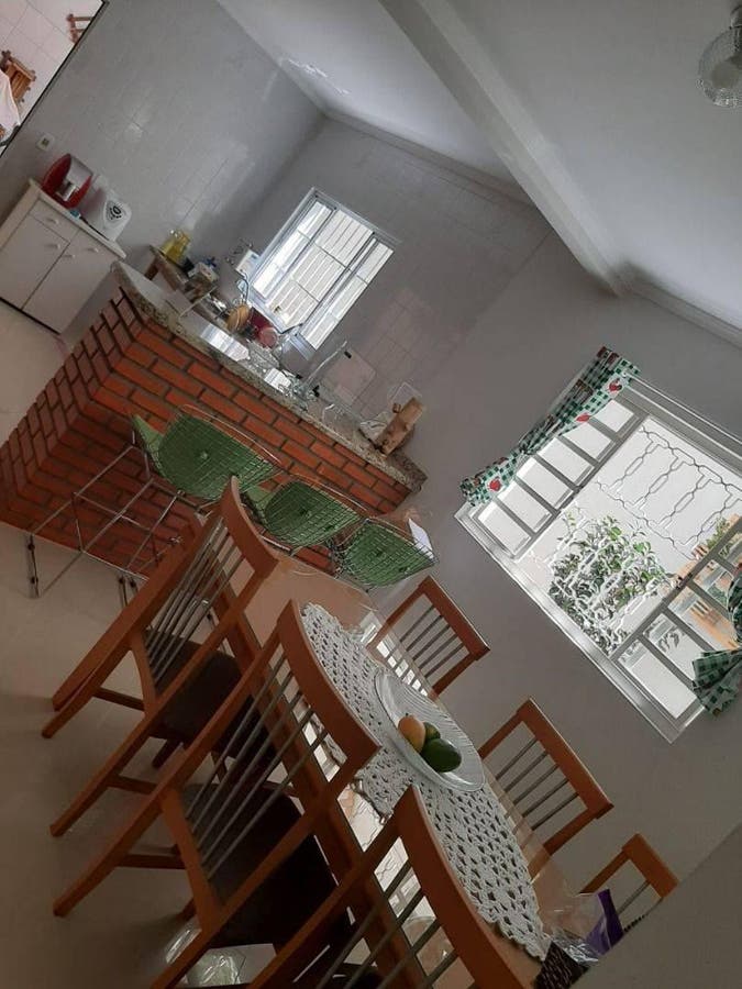 Sobrado com 3 Quartos, Vila Suissa - Mogi das Cruzes - Sobrado em Vila Suissa, Mogi das Cruzes - para locação e à venda - Renovar Imóveis Mogi Ltda