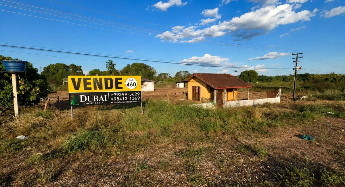 TERRENO Á VENDA DE FRENTE A BR - Lote/Terreno em Pimenta Bueno - à venda - DUBAI ENGENHARIA E IMOBILIÁRIA